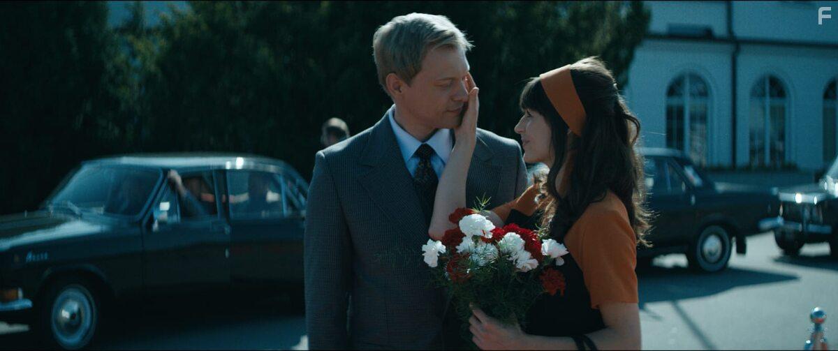 Agnieszka Wiedlocha and Philippe Tlokinski in Gierek (2022)