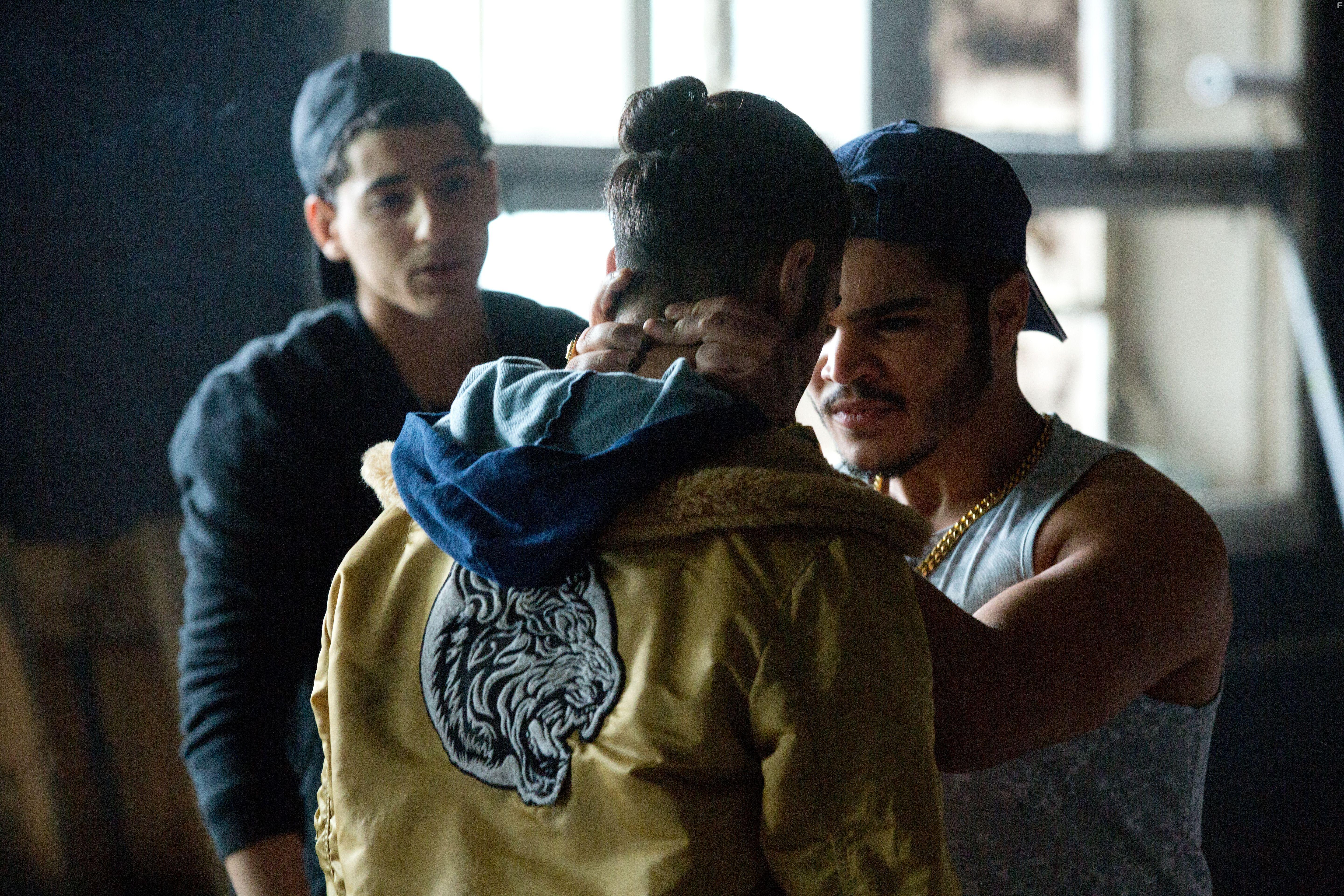 Mohammad Eliraqui and Doguhan Kabadayi in Ein Nasser Hund (2021)