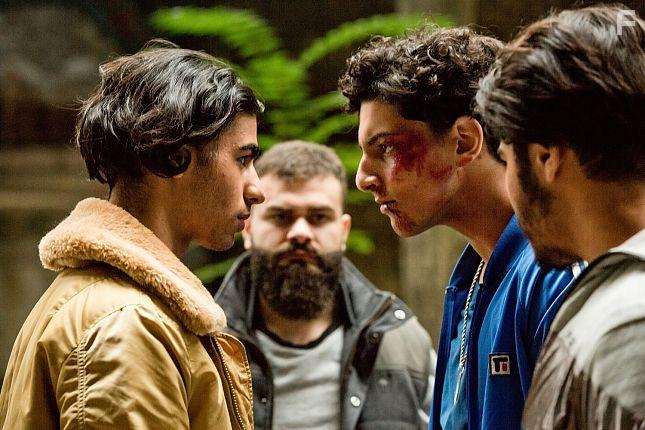 Mohammad Eliraqui, Omar Antabli, Abdullah Emre ztrk, and Doguhan Kabadayi in Ein Nasser Hund (2021)