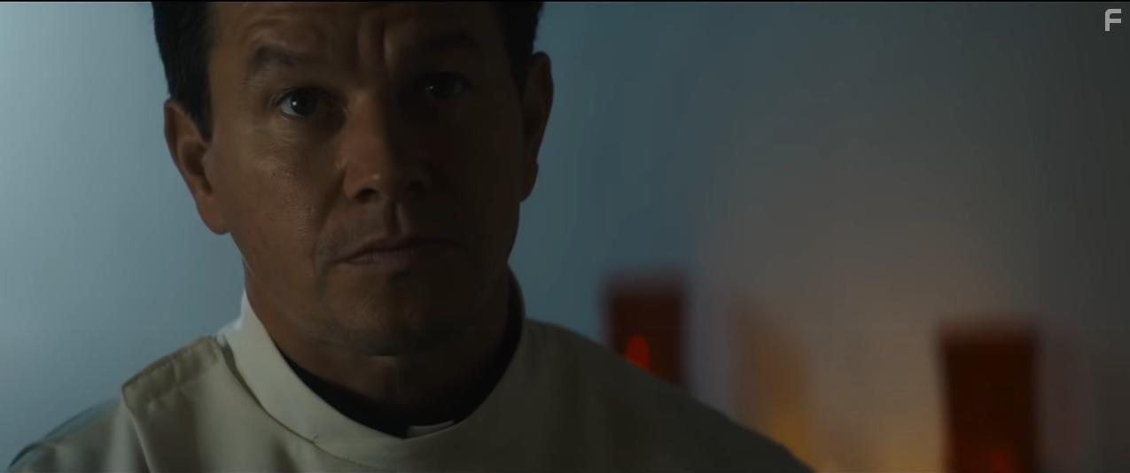 Mark Wahlberg in Father Stu (2022)