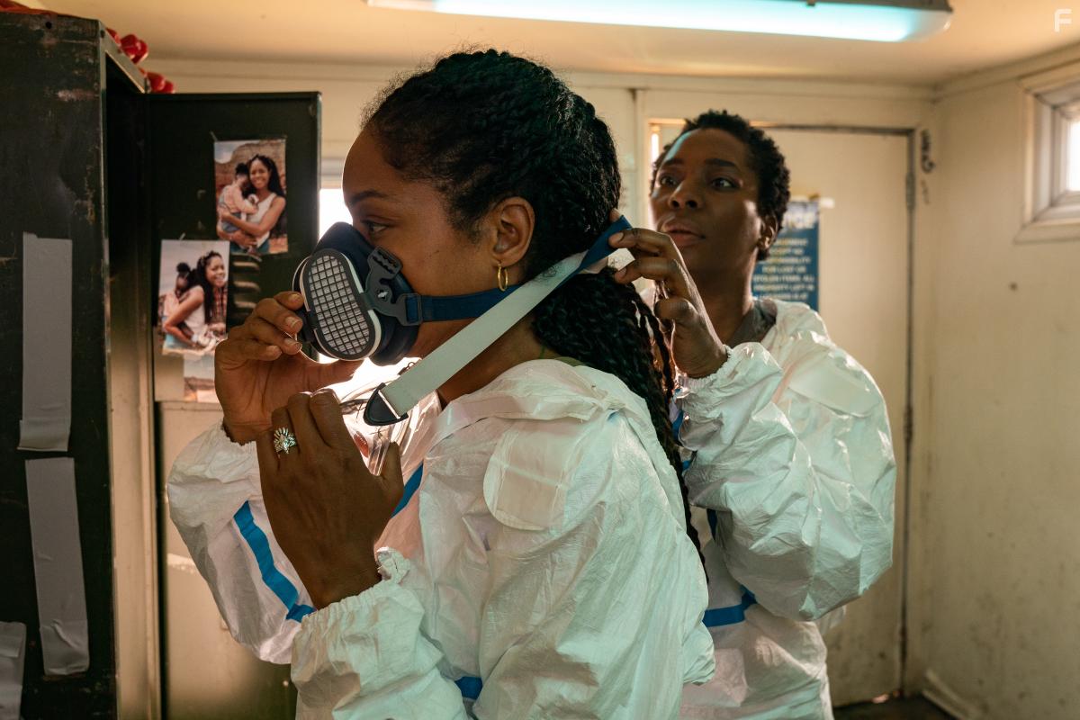 Naomie Harris and Tanya Moodie in The Man Who Fell to Earth (2022)