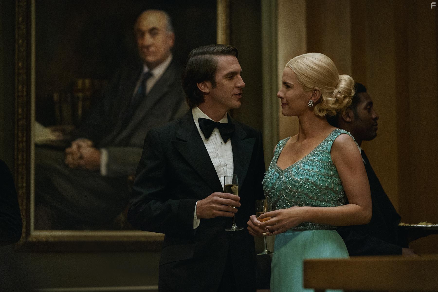 Dan Stevens and Betty Gilpin in Gaslit (2022)