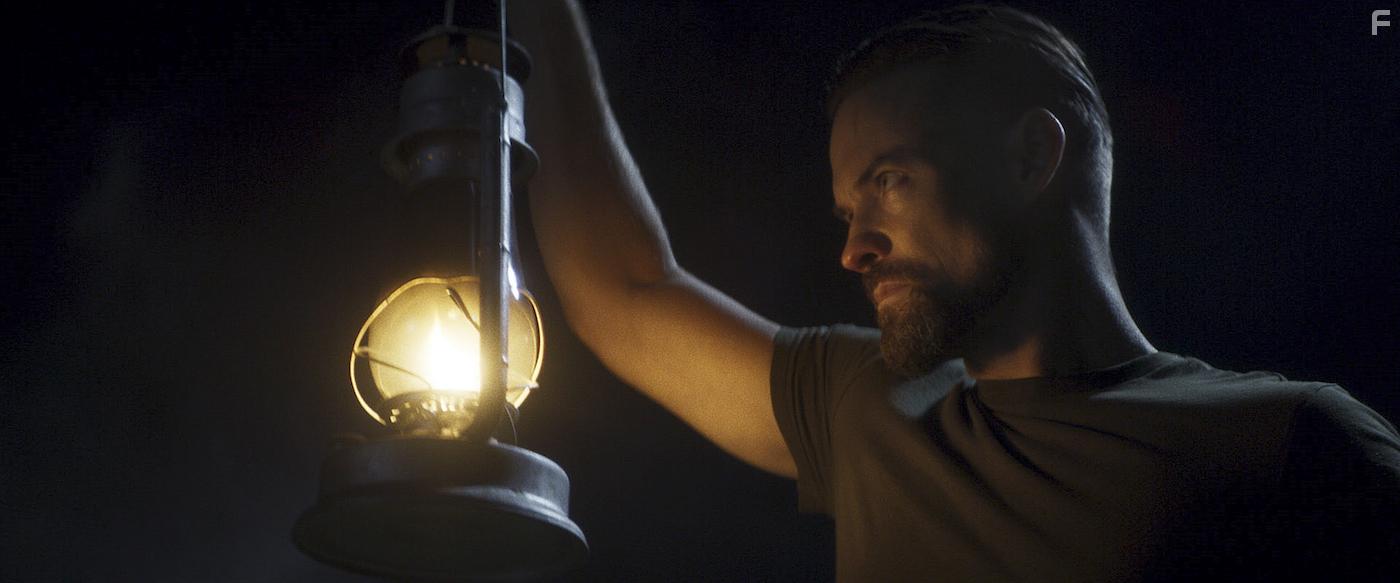 Shane West in Escape the Field (2022)