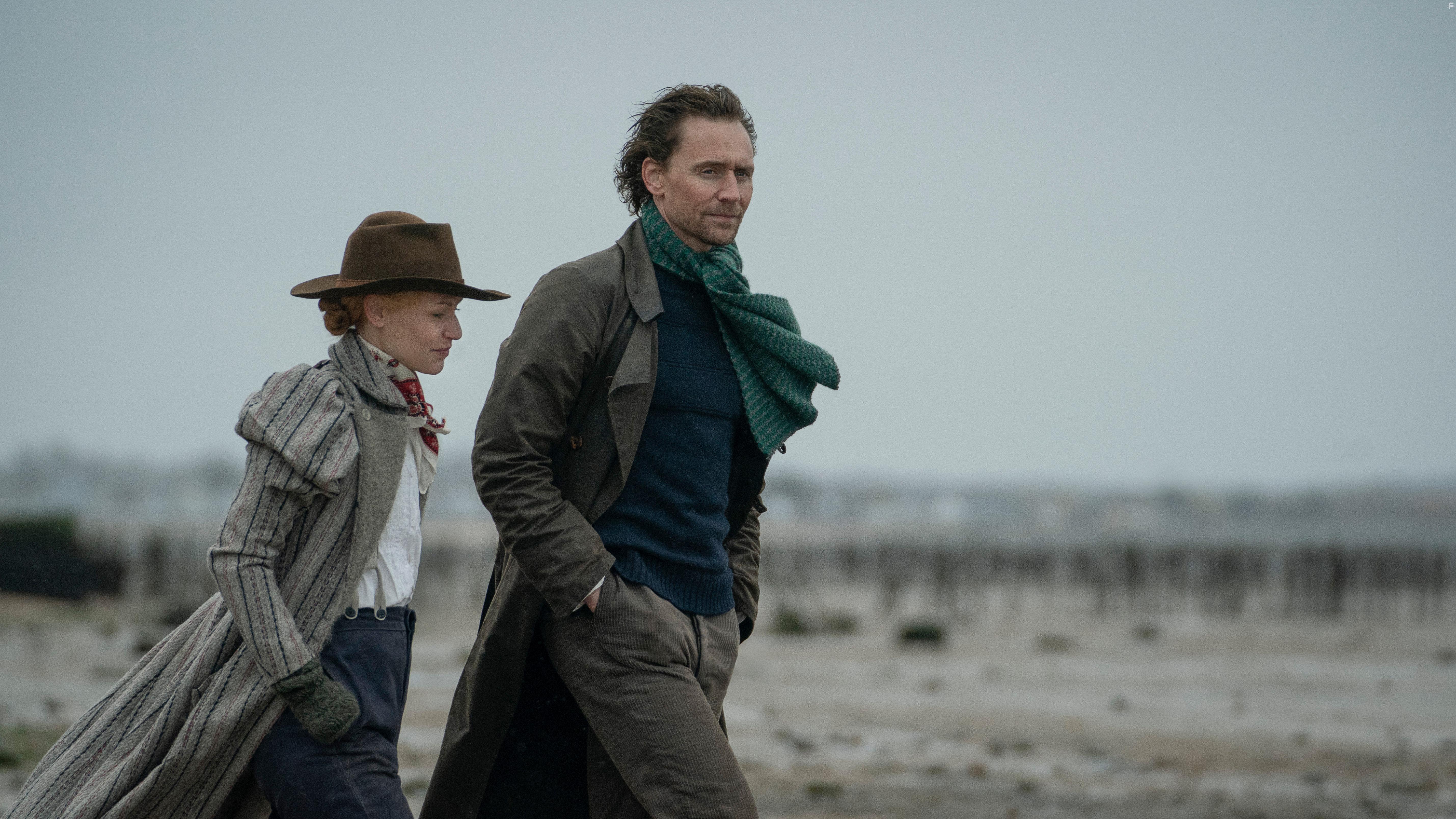 Claire Danes and Tom Hiddleston in The Essex Serpent (2022)