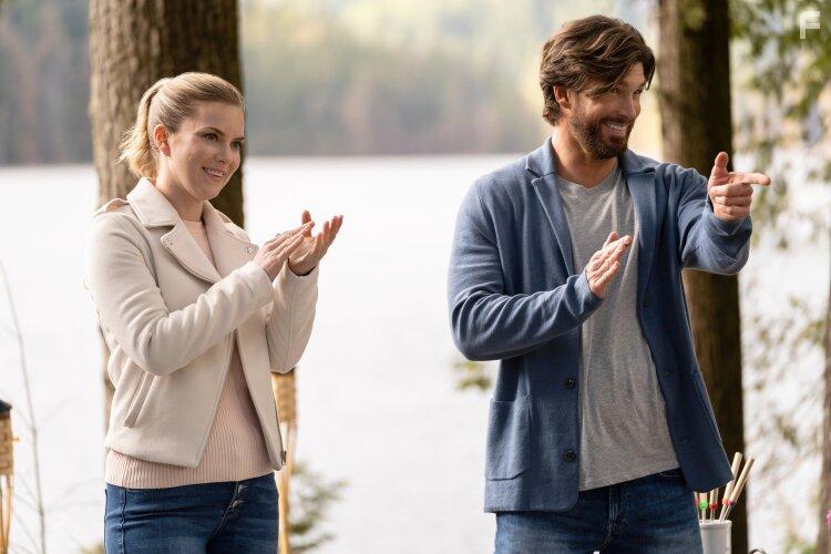 Christopher Russell and Cindy Busby in Warming Up to You (2022)