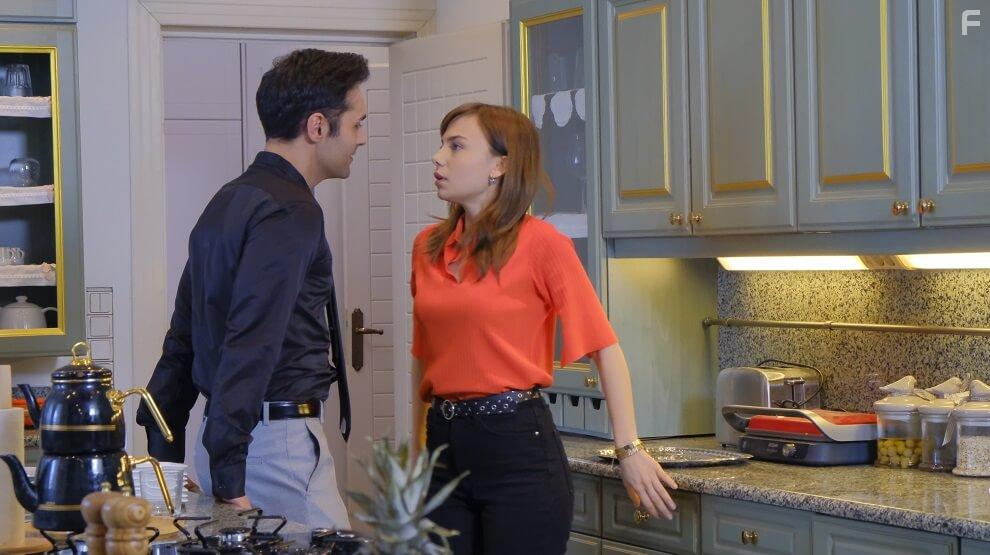 Yalcin Hafizoglu and Bahar Sahin in Glmse Kaderine (2022)