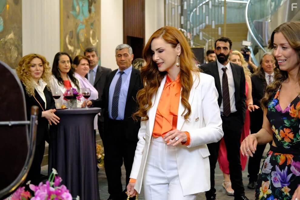 Mine Tugay in Glmse Kaderine (2022)