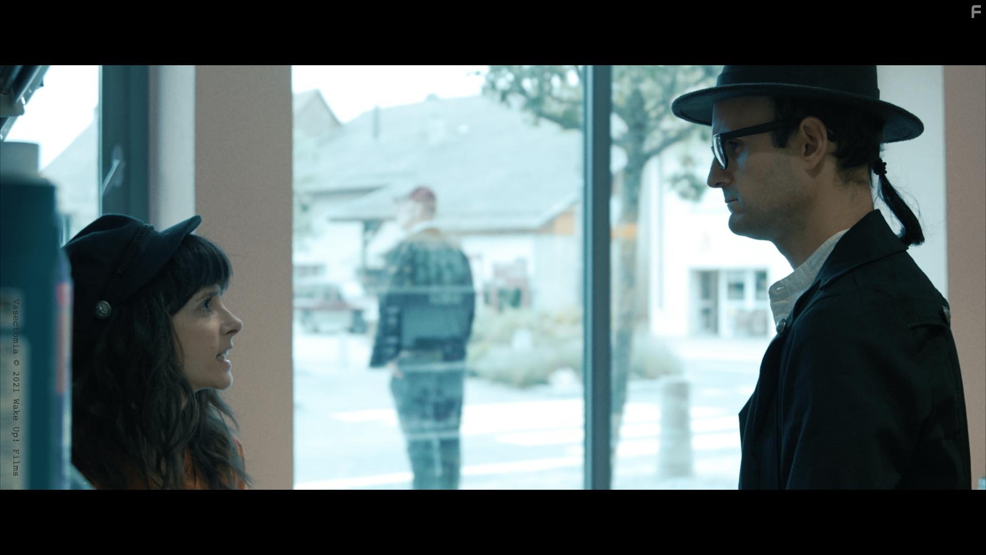 Renaud Berger, Marc Dcosterd, and Elo Cinquanta in Vasectomia (2021)