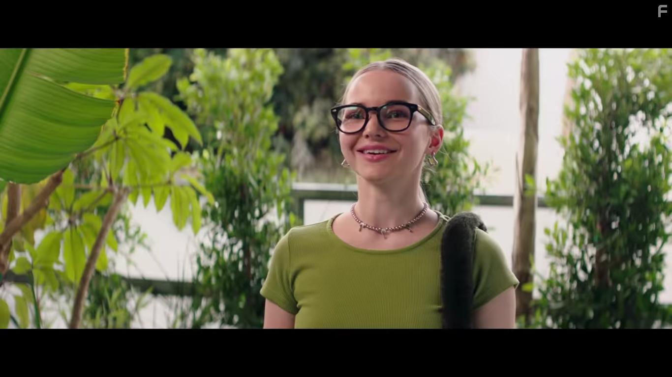 Dove Cameron in Good Mourning (2022)