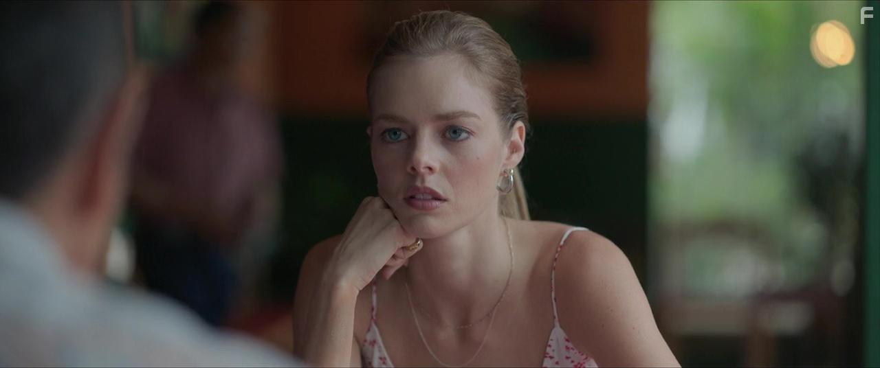 Samara Weaving in The Valet (2022)
