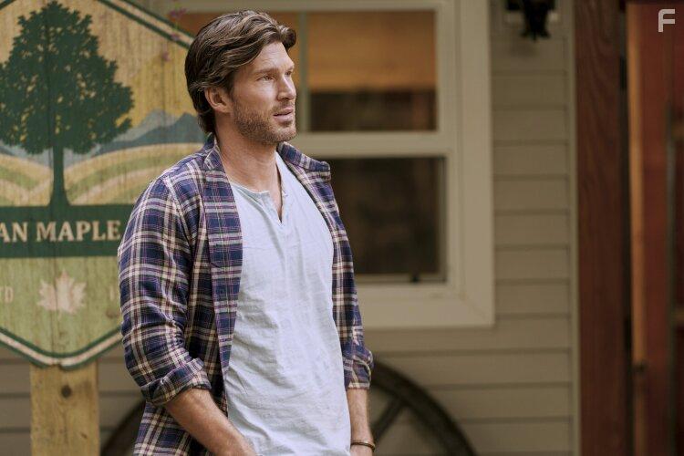 Christopher Russell in Where Your Heart Belongs (2022)