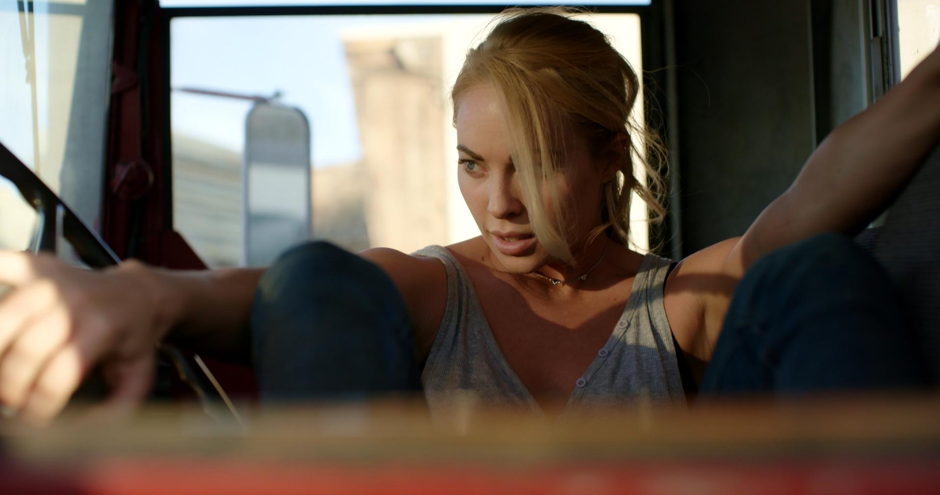 Danielle C. Ryan in Double Threat (2022)