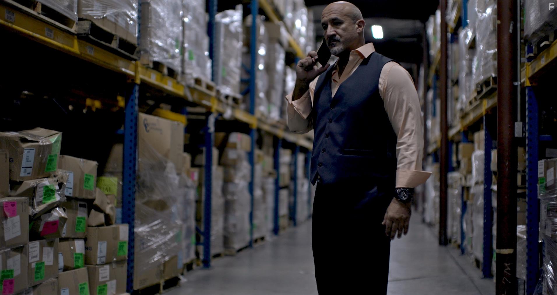 Mo Gallini in Double Threat (2022)