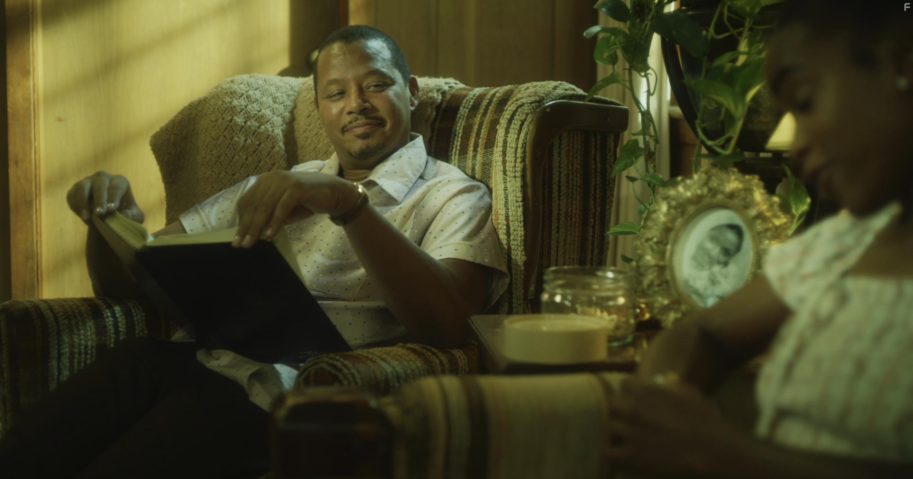 Terrence Howard and Lovie Simone in The Walk (2022)