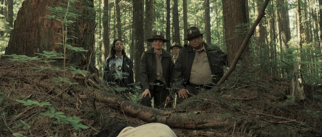 Joe Costa, Catherine Lough Haggquist, and Jennifer Robertson in Crawlspace (2022)