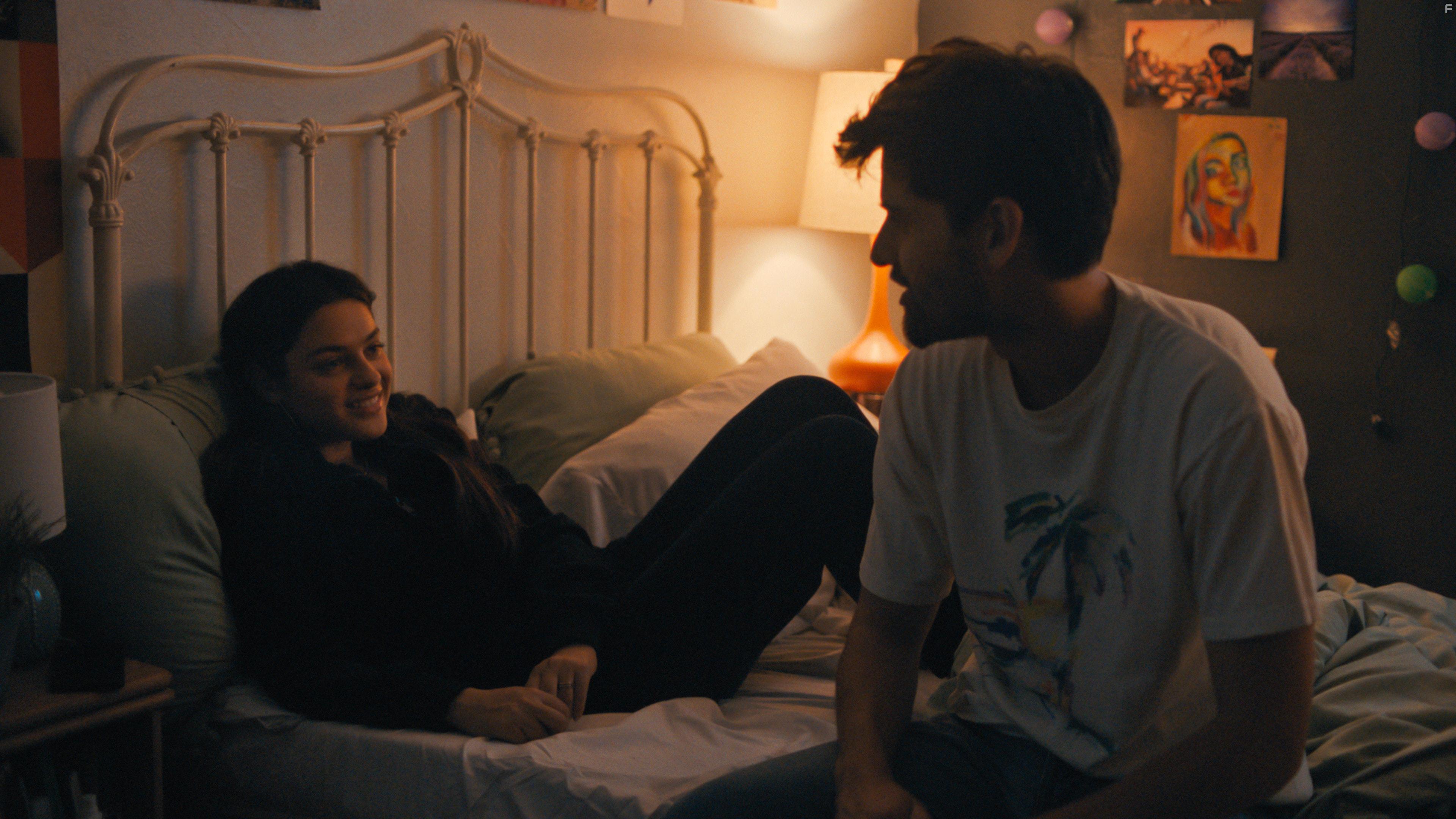 Odeya Rush and Cooper Raiff in Cha Cha Real Smooth (2022)