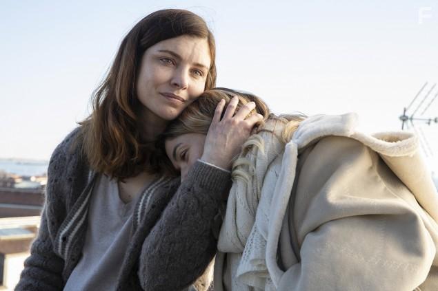 Vittoria Puccini and Sarah Felberbaum in Non mi lasciare (2022)