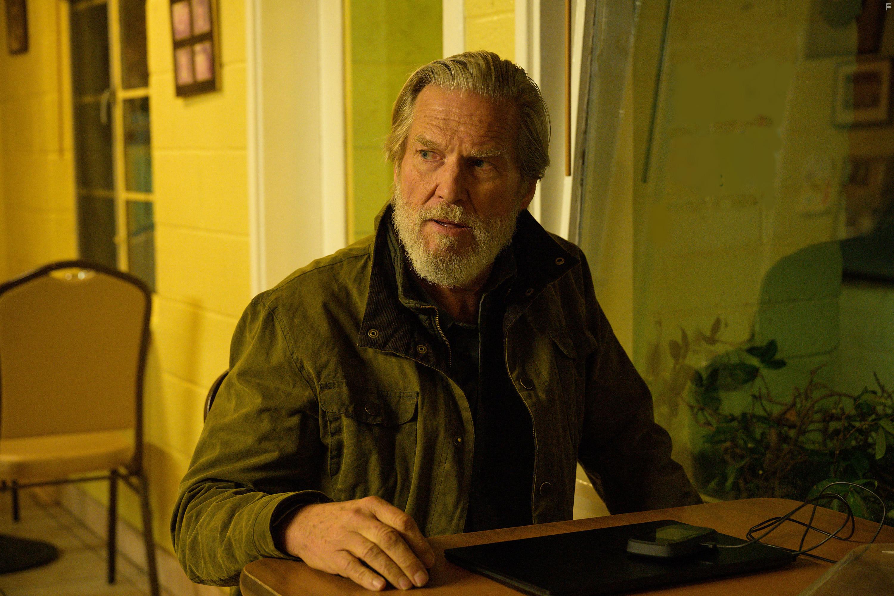 Jeff Bridges in The Old Man: I (2022)