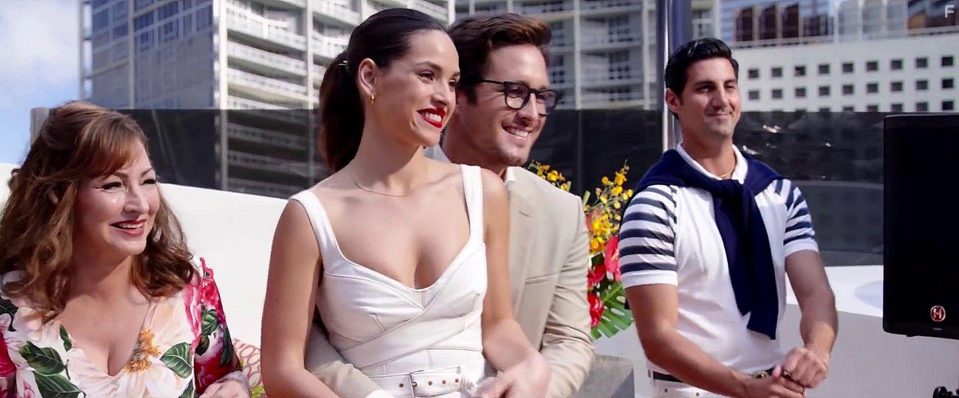 Gloria Estefan, Diego Boneta, and Adria Arjona in Father of the Bride (2022)