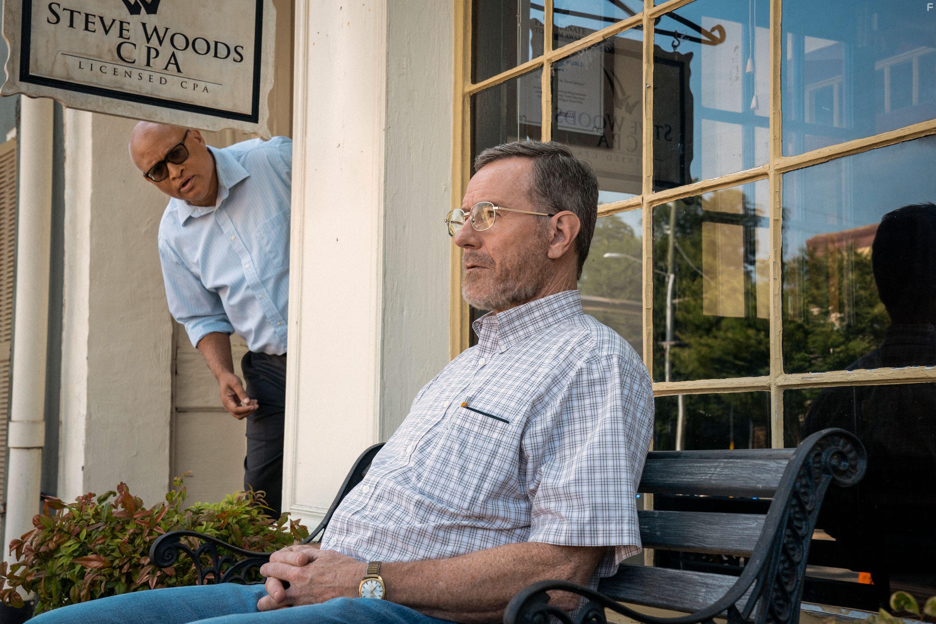 Bryan Cranston and Larry Wilmore in Jerry & Marge Go Large (2022)