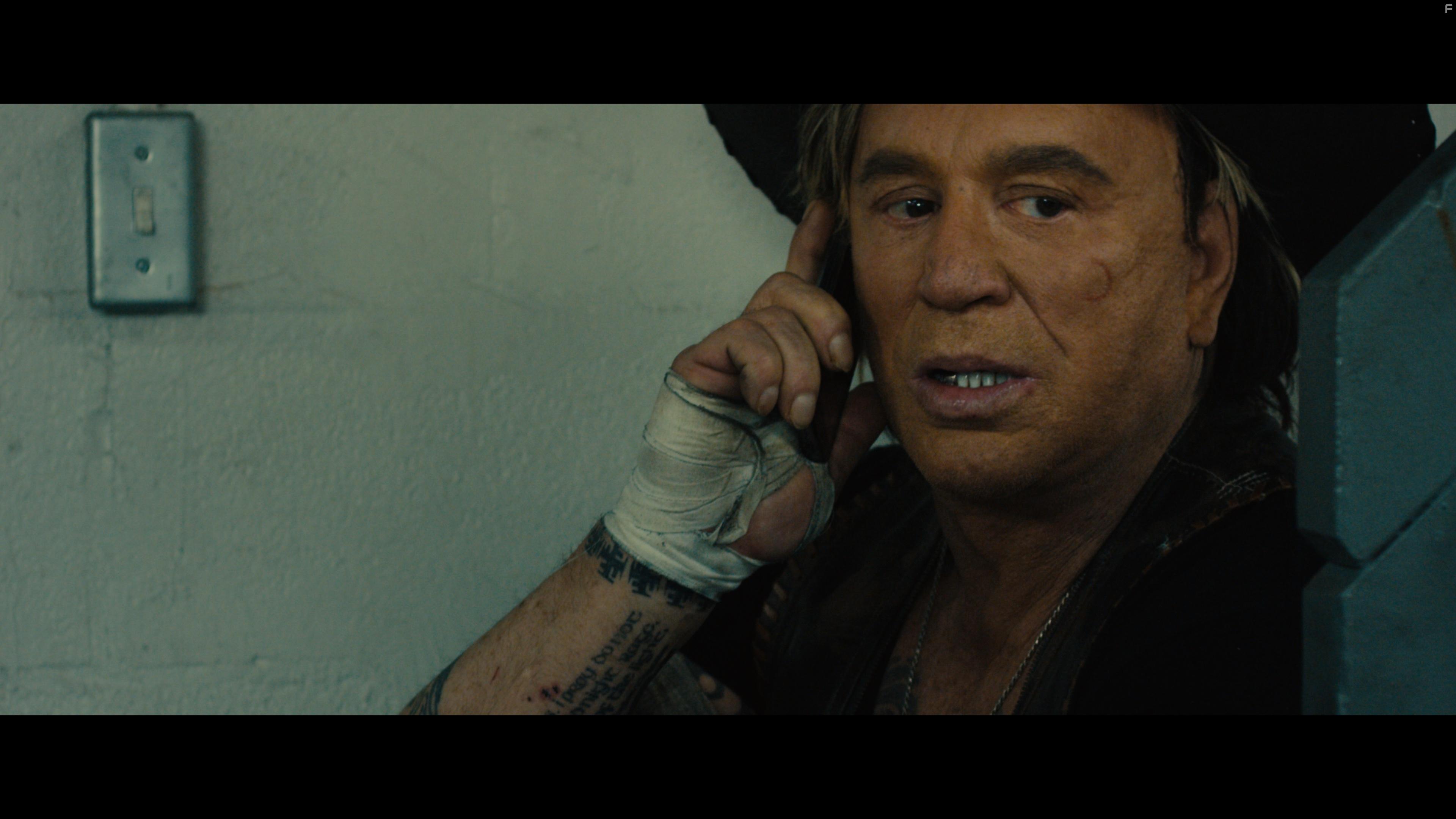 Mickey Rourke in The Commando (2022)