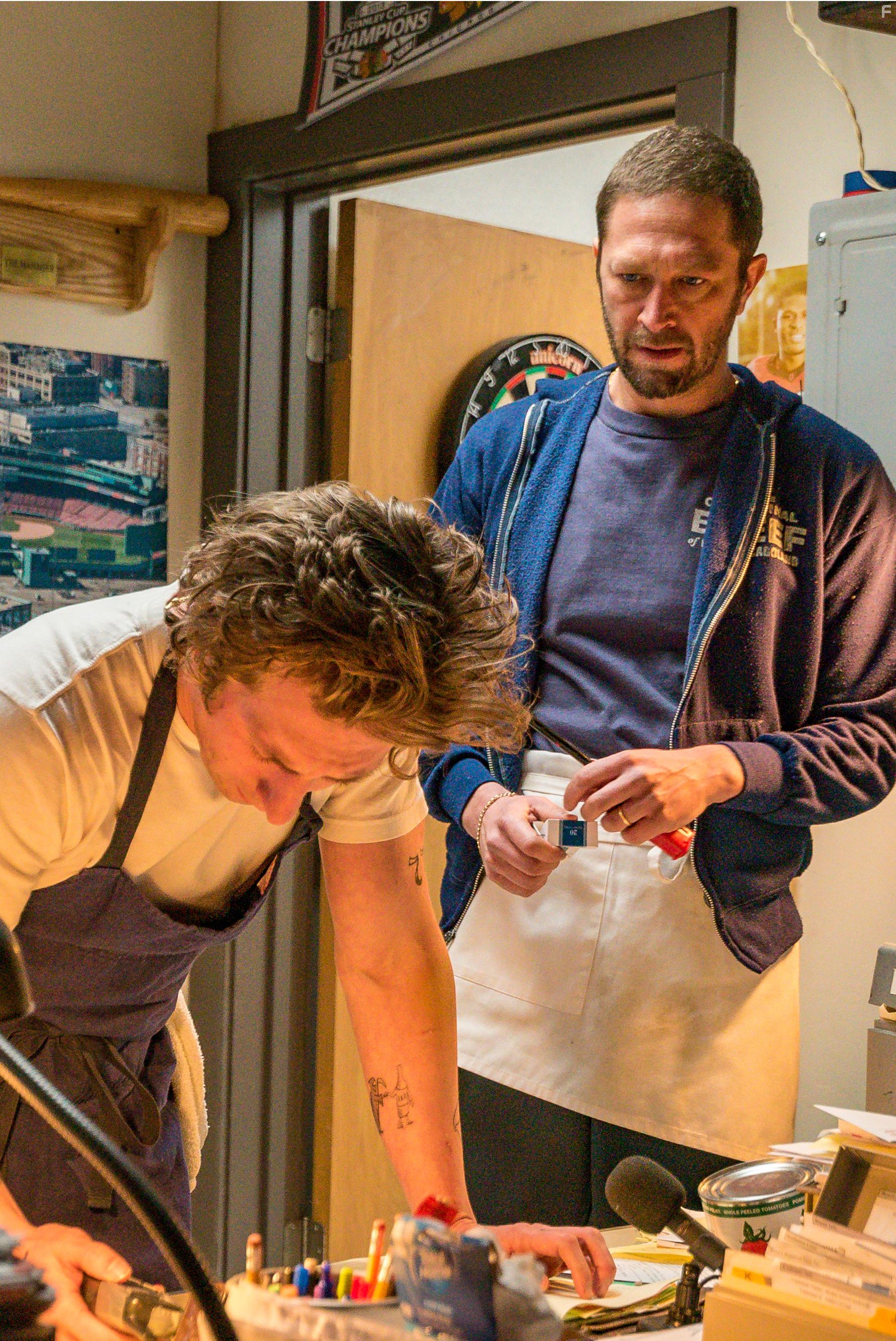 Ebon Moss-Bachrach in The Bear (2022)