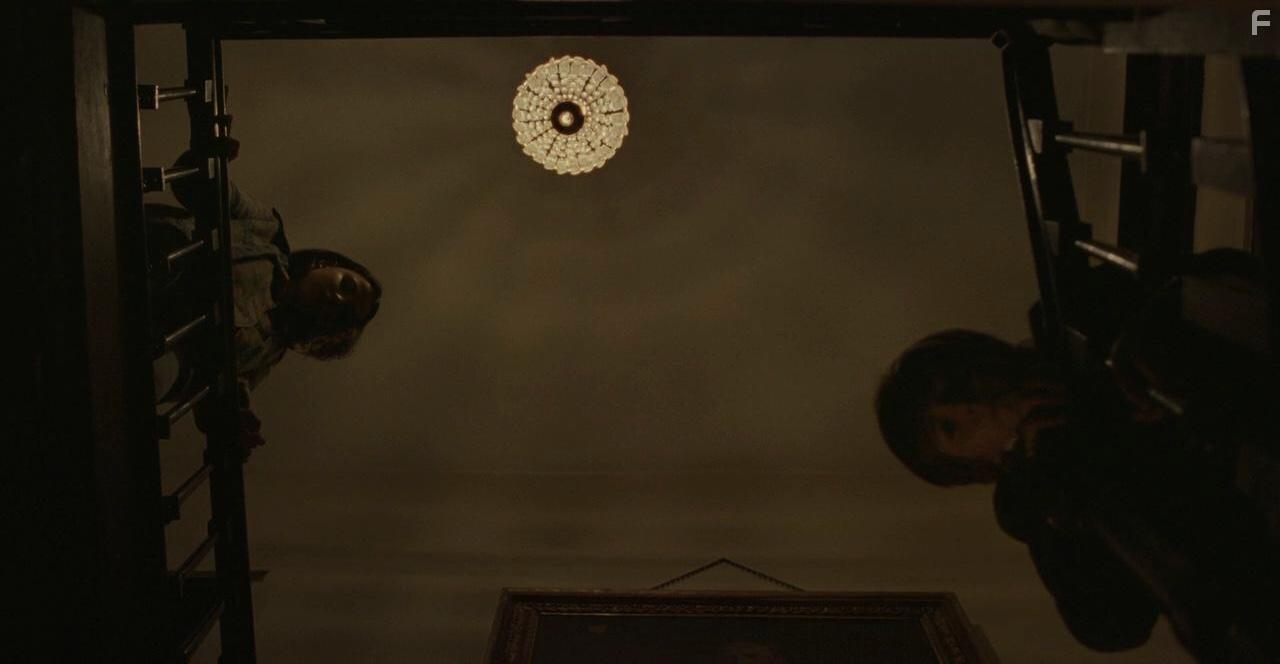 Oona Roche and Charlie Shotwell in The Nest (2020)