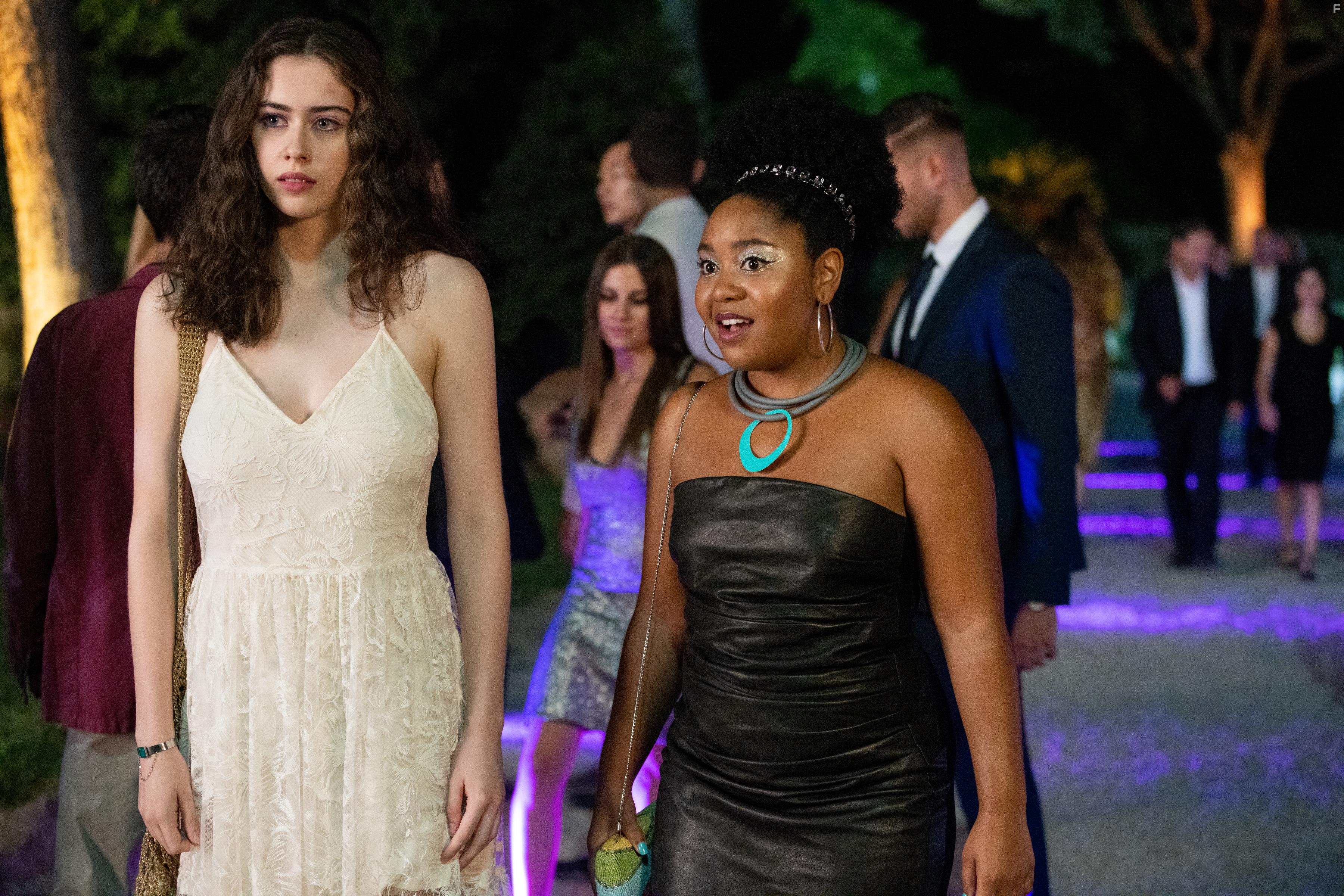 Anjelika Washington, Fabio Zayed, and Susanna Skaggs in Love & Gelato (2022)