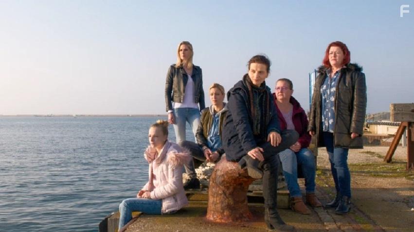 Между двумя мирами