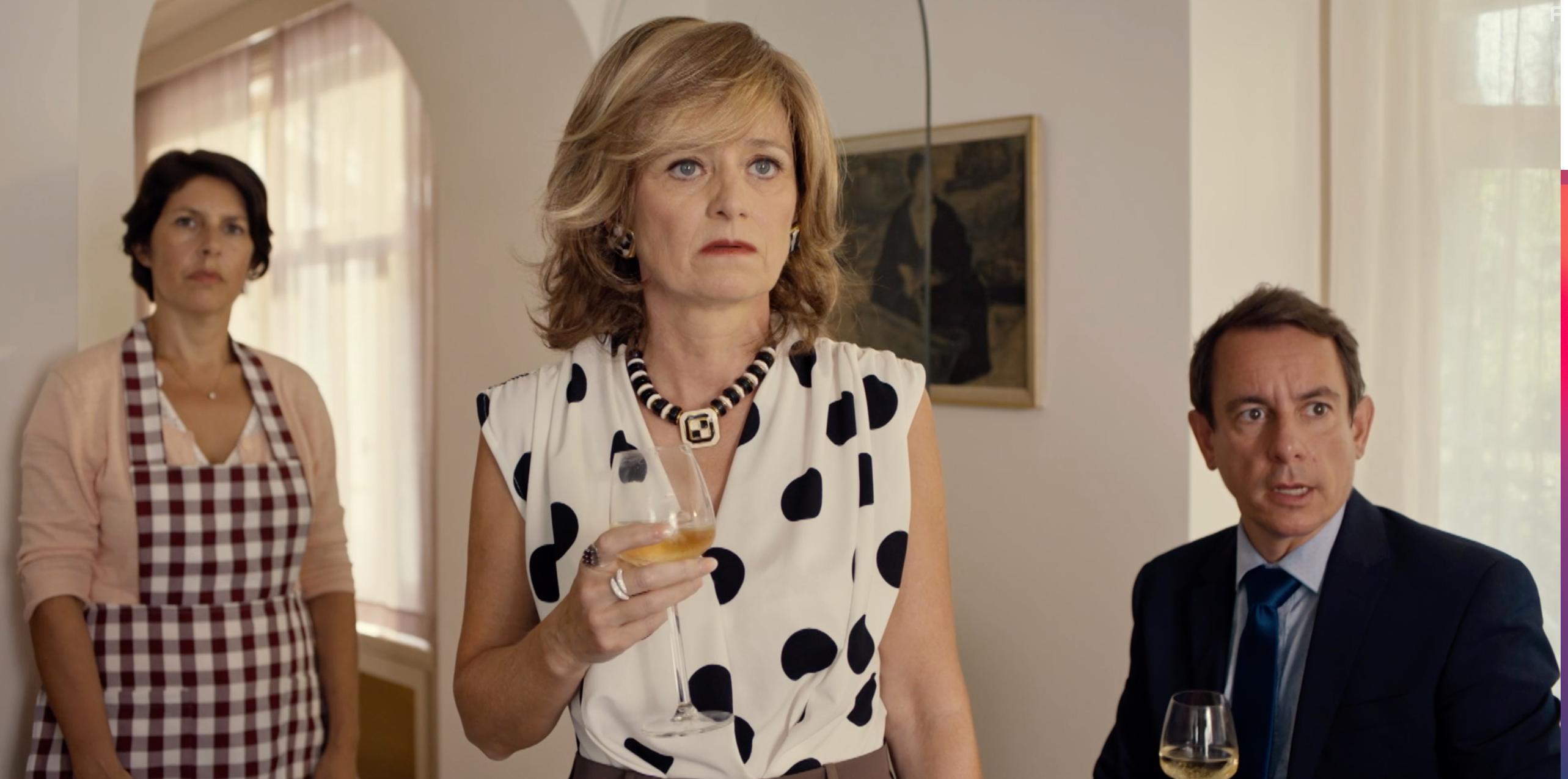 Viv Van Dingenen, Nico Sturm, and Tiny Bertels in Glad IJs (2021)