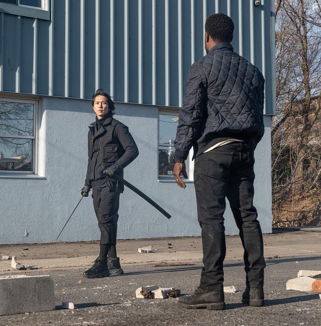 Kevin Hart and Tomohisa Yamashita in The Man from Toronto (2022)