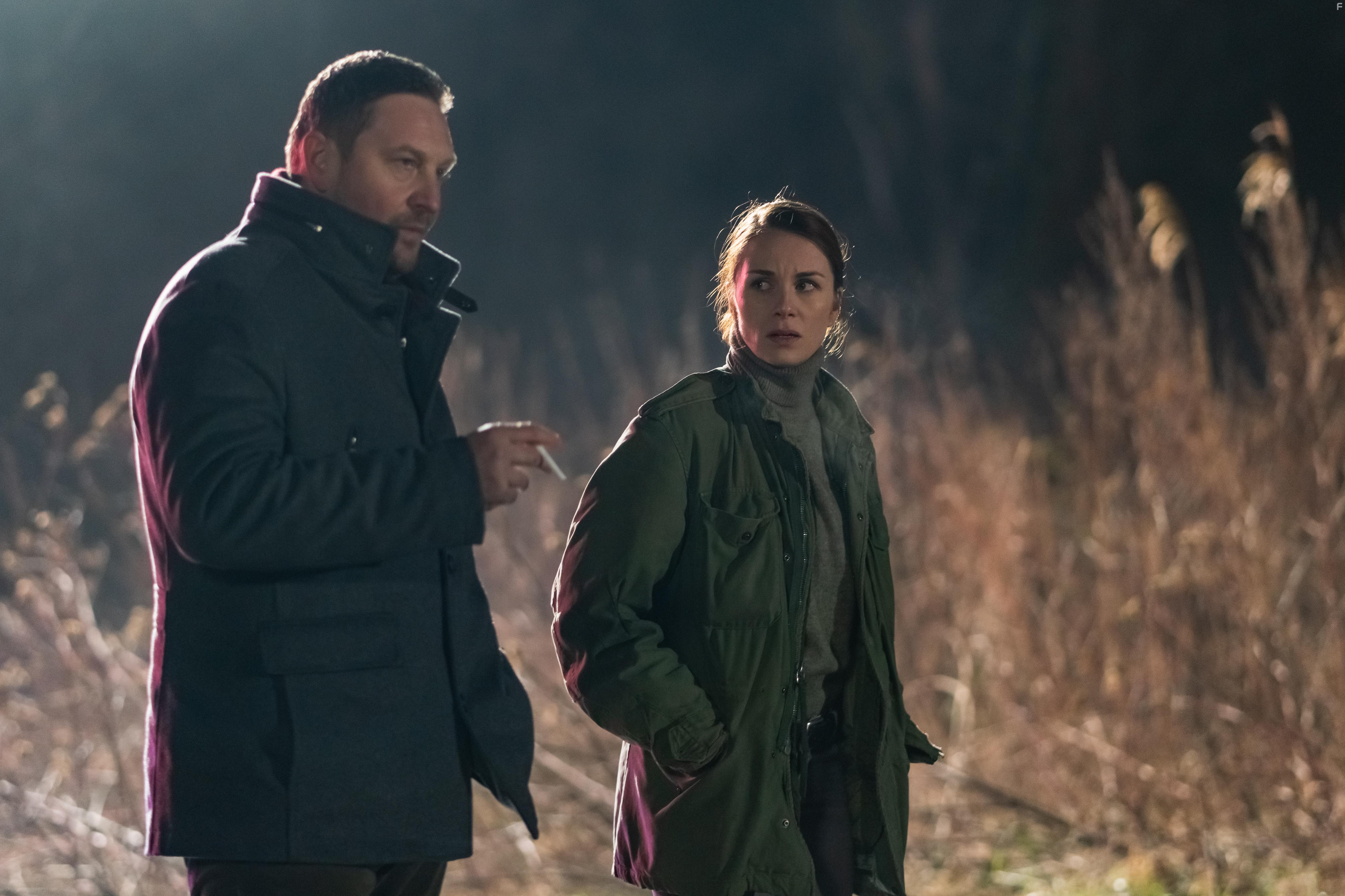 Juliusz Chrzastowski and Katarzyna Wajda in The Thaw (2022)