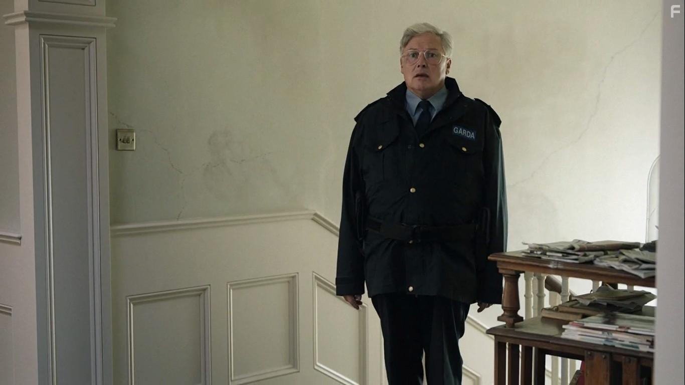 Conleth Hill in Holding (2022)