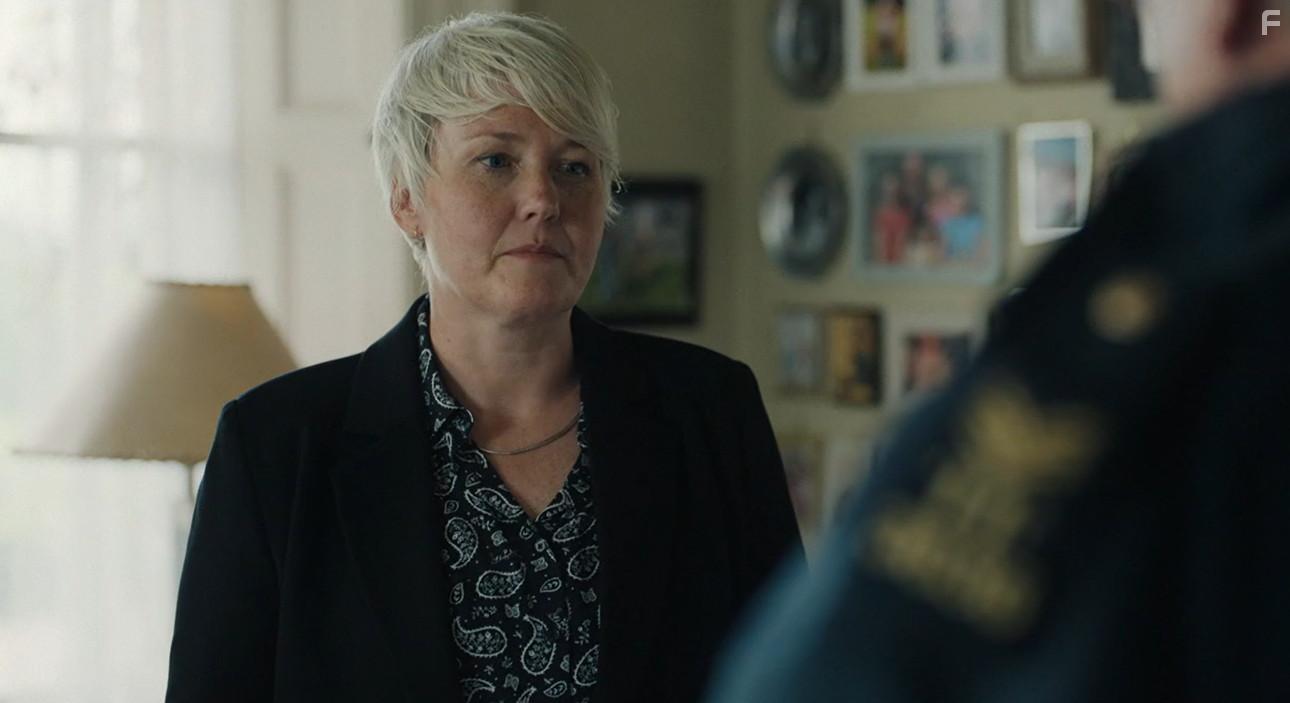 Amy Conroy in Holding (2022)