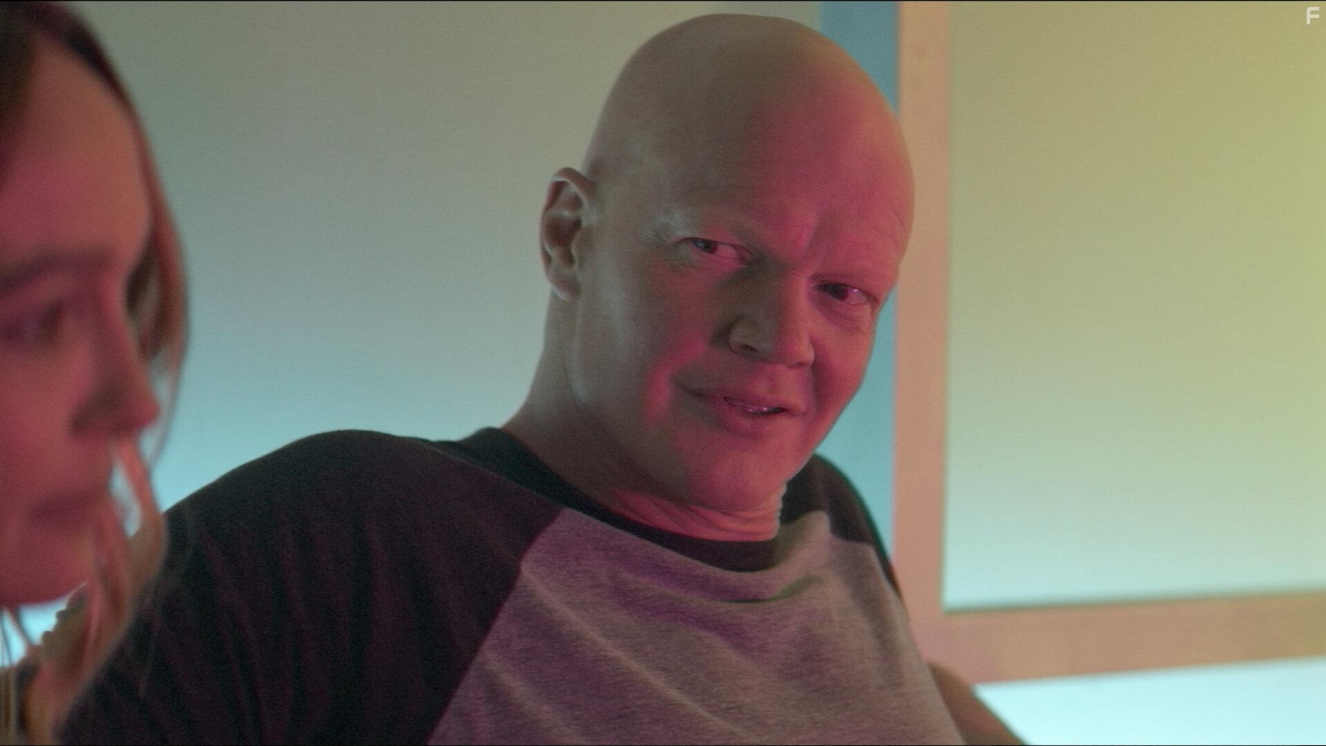 Derek Mears and Sharni Vinson in The Guardians of Justice (2022)