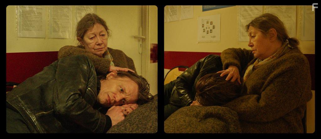 Franoise Lebrun and Alex Lutz in Vortex (2021)