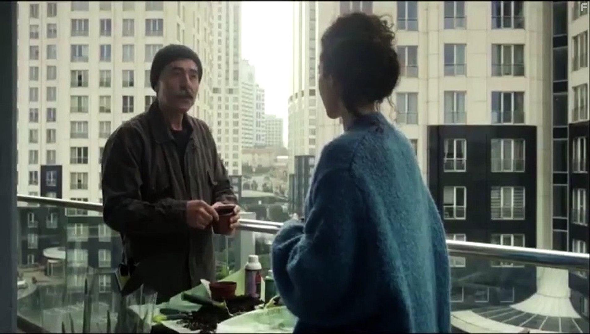 Ibrahim Sahin and Kubra Kip in Baglilik Asli (2019)