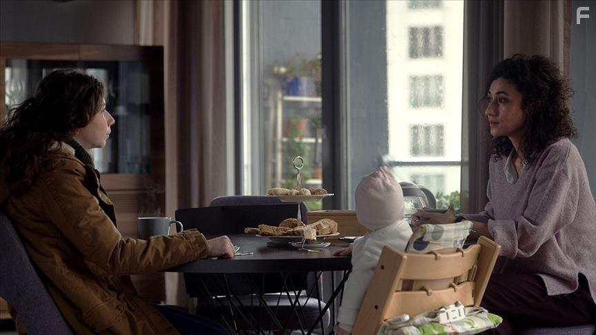 Ece Yksel and Kubra Kip in Baglilik Asli (2019)