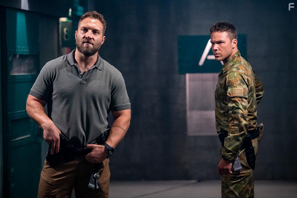 Lincoln Lewis and Jai Courtney in Black Site (2022)