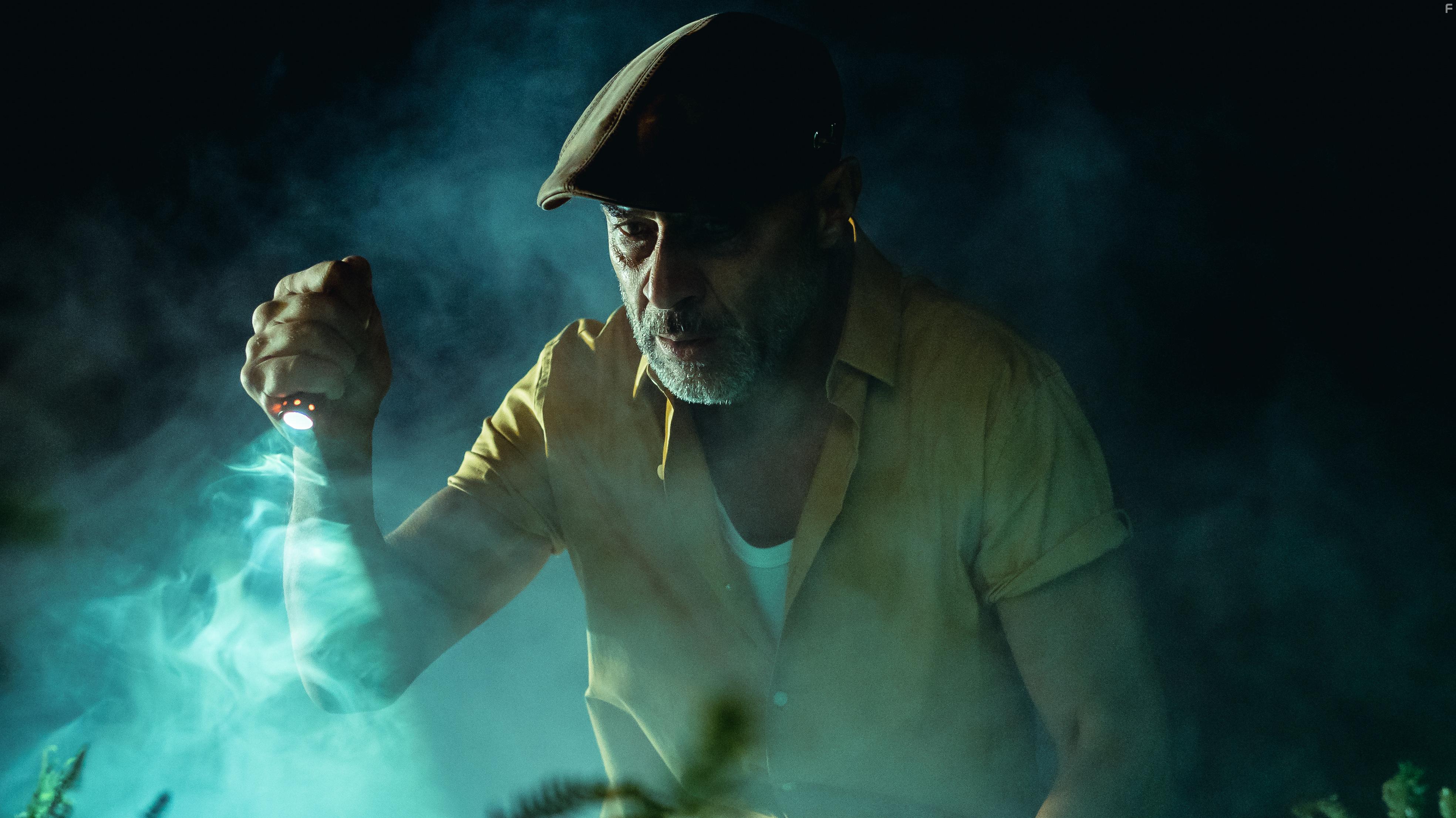 Ramiro Blas in La pasajera (2021)