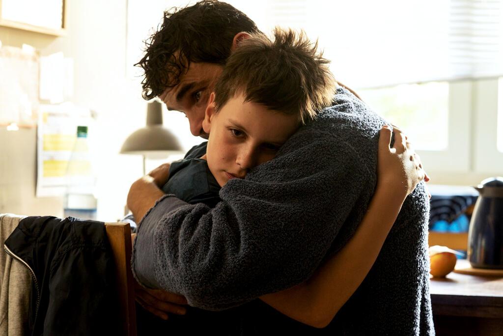 Mika Tritto and Andreas Dhler in Piskopat (2021)