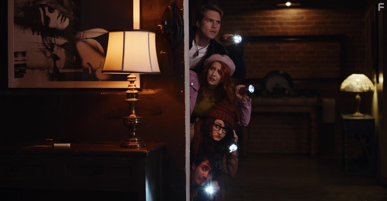 Dayeanne Hutton, Dade Elza, Jessica Chancellor, and Chris Villain in Mystery Incorporated (2022)