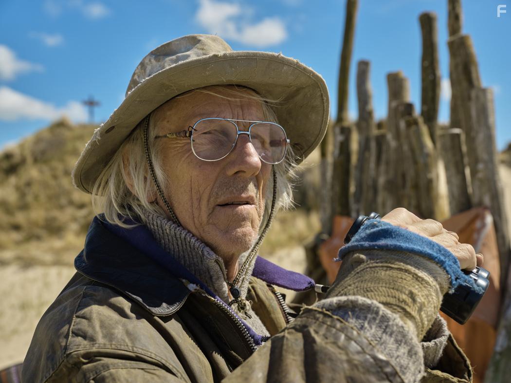 Freek de Jonge in De Vogelwachter (2020)