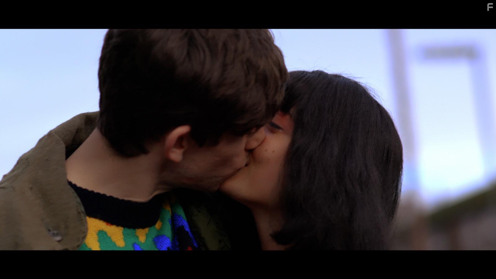 Ashley Hodgson and Alice Handoll in The Modern Way (2022)