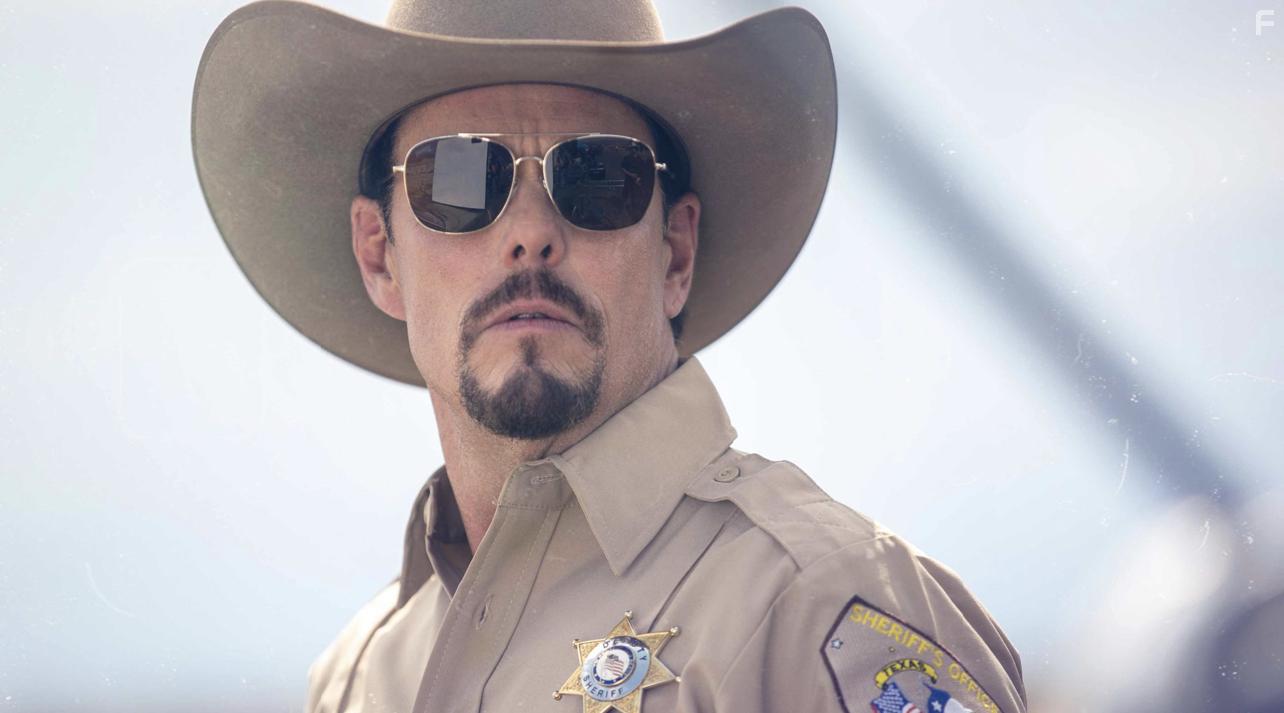 Kevin Dillon in Frank and Penelope (2022)