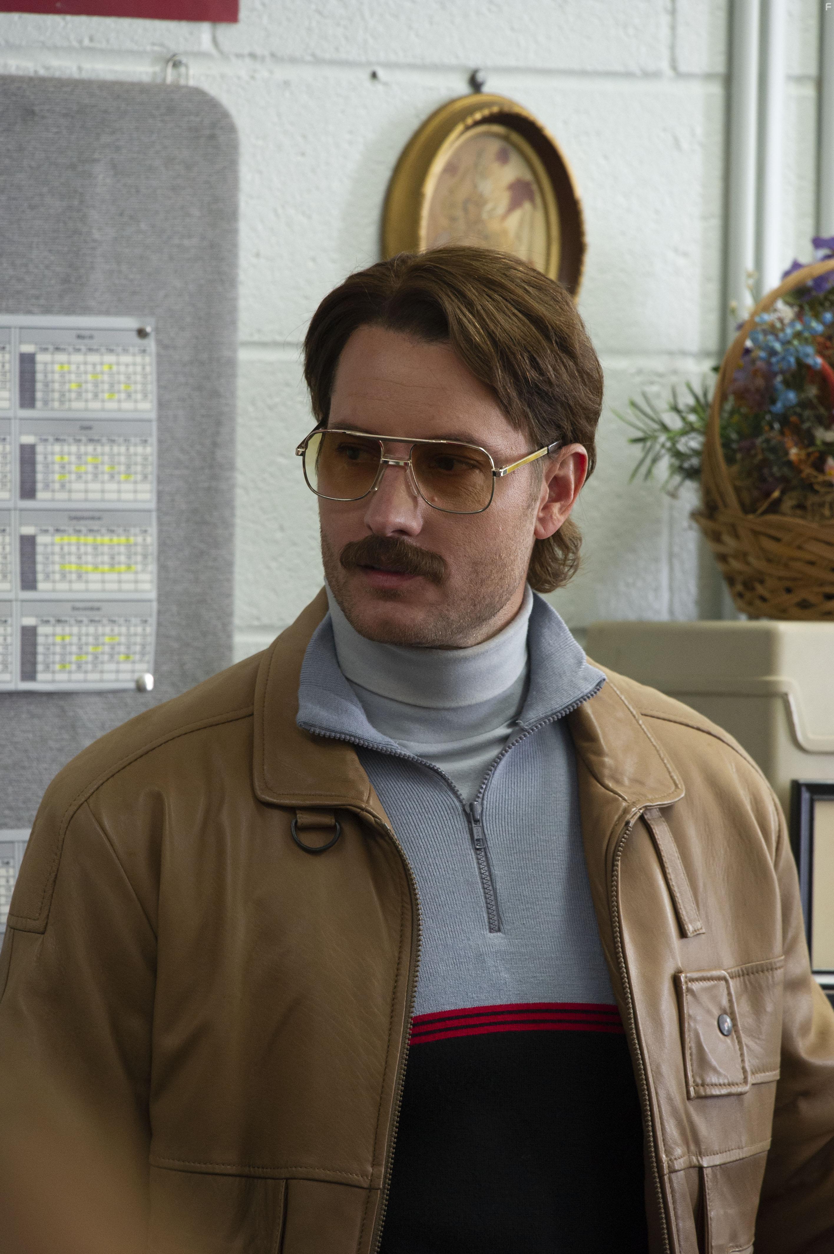 Justin Hartley in The Exchange (2021)