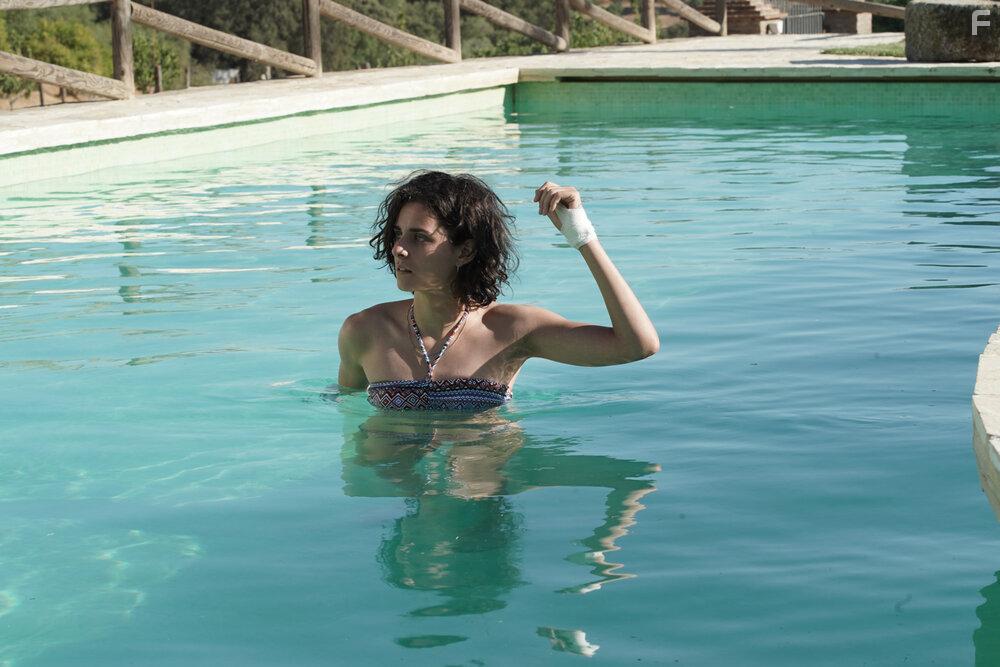 Nahma Ricci in Under Spanish Skies (2022)