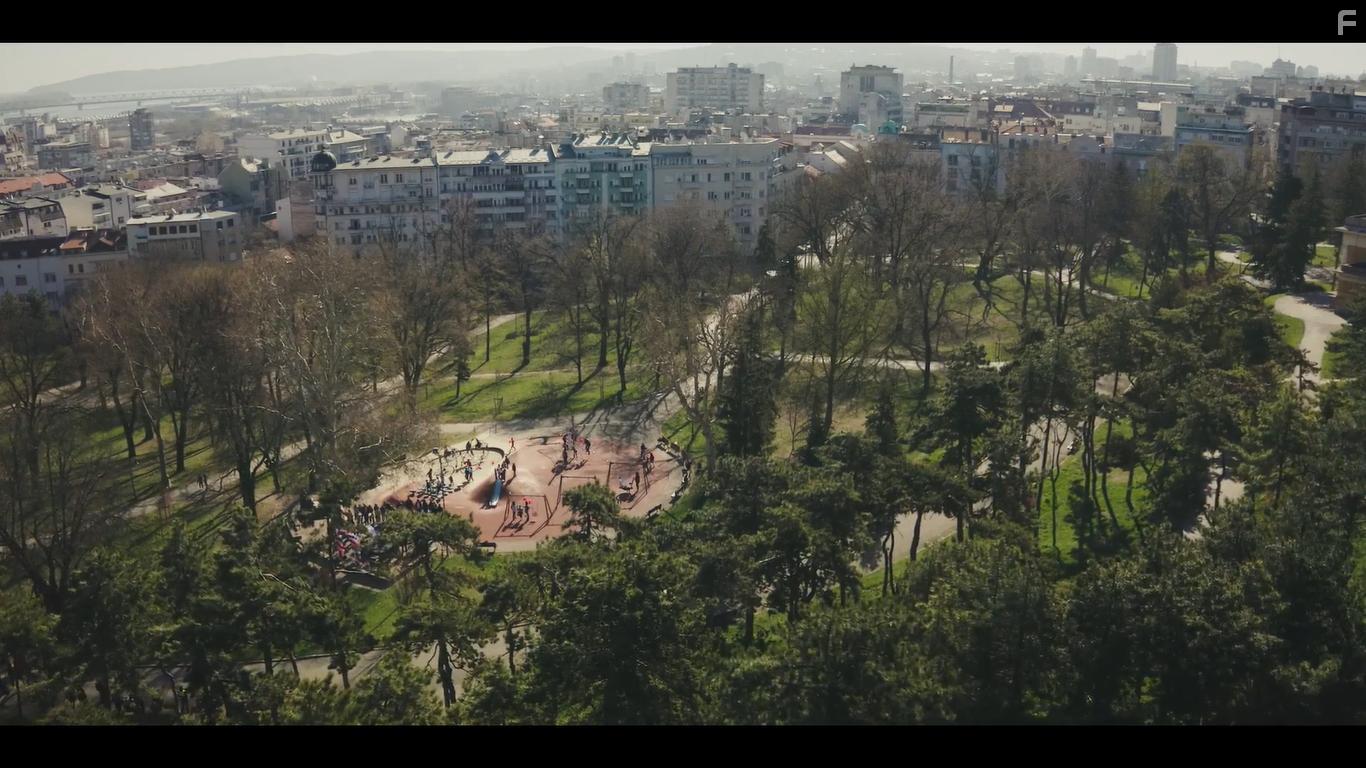 Drzavni sluzbenik (2019)