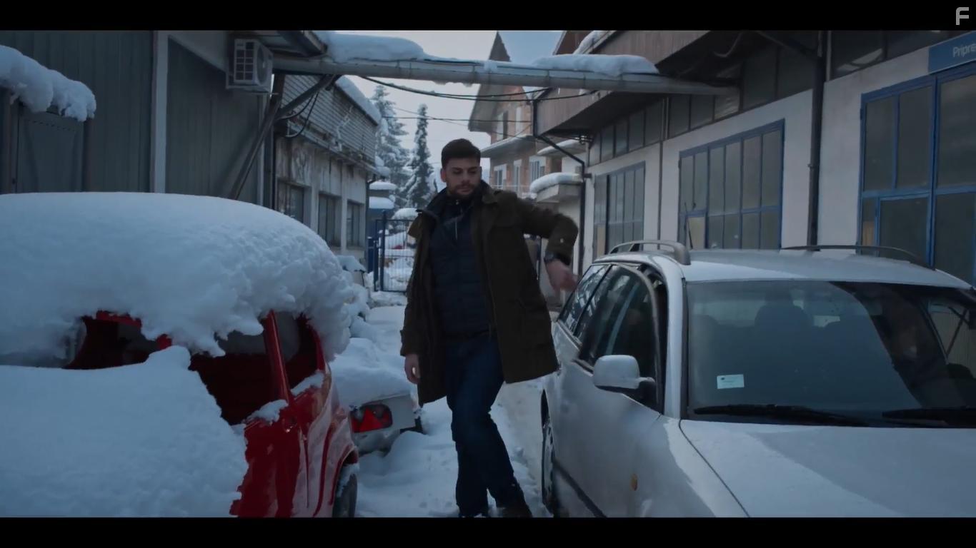 Drzavni sluzbenik (2019)