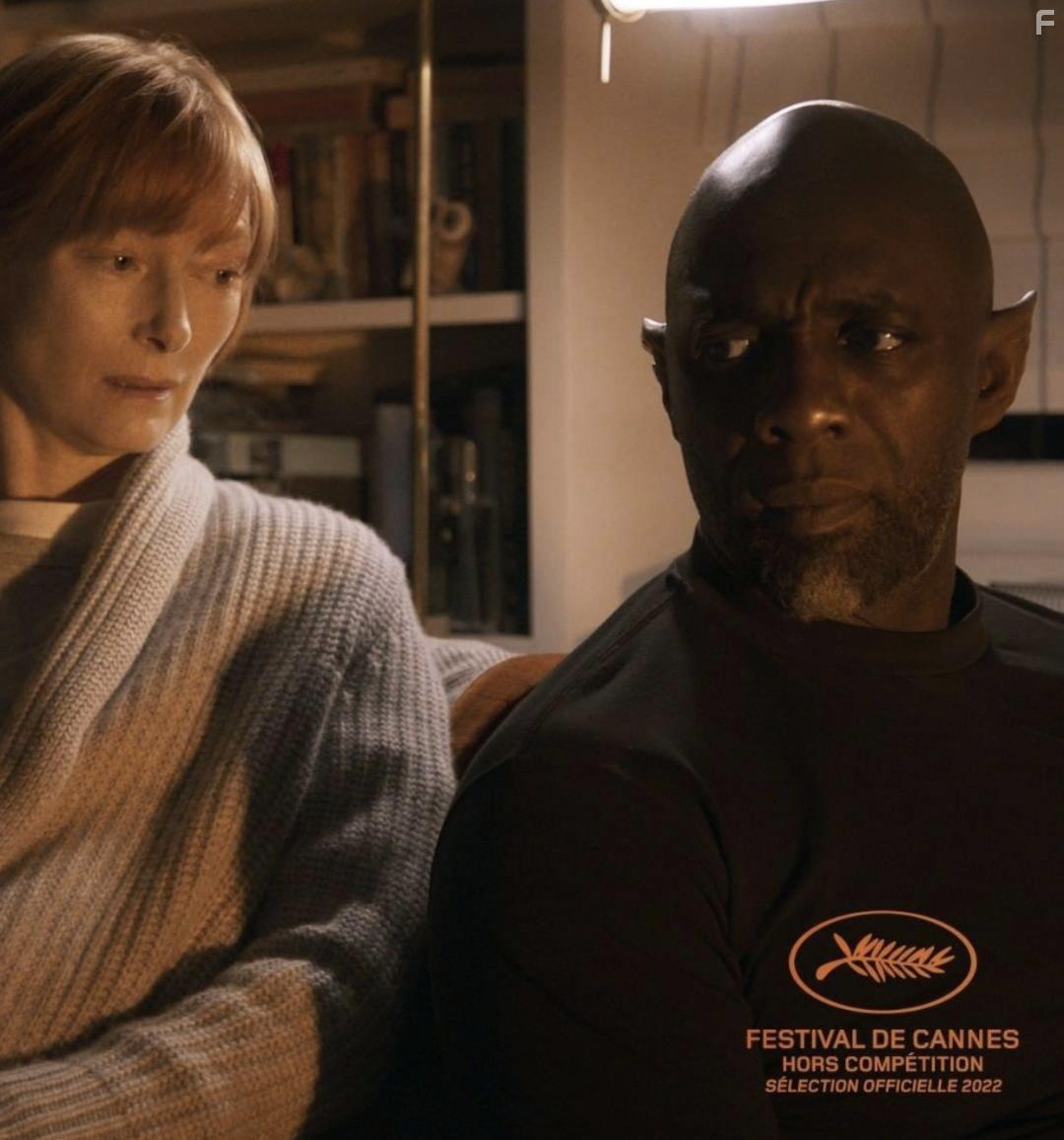Idris Elba and Tilda Swinton in Three Thousand Years of Longing (2022)